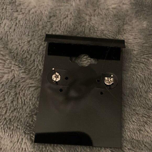 💐 925 Sterling Silver Clover CZ Earrings - Picture 8 of 9